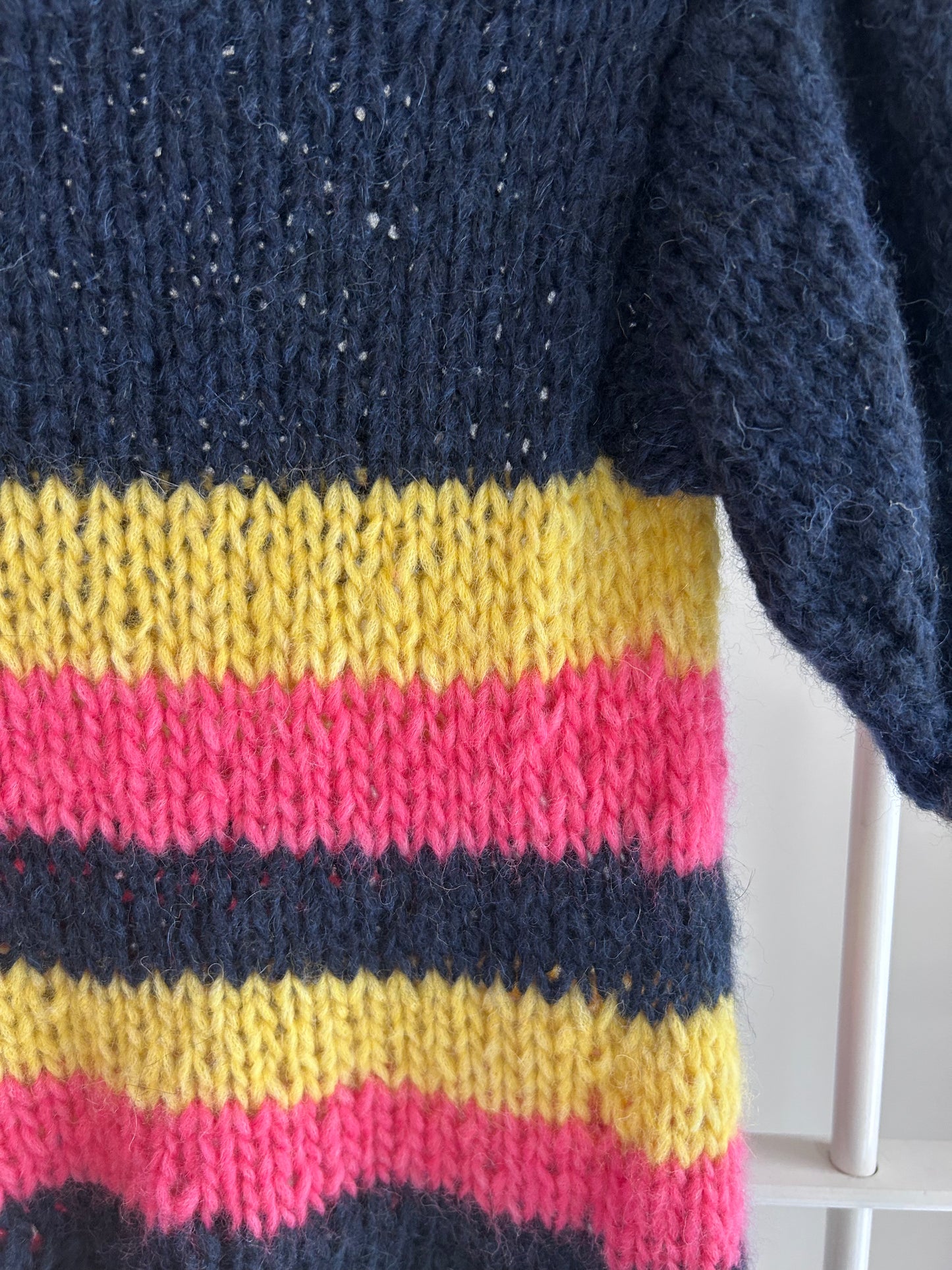 Hannah Widell Atelier- Handstickad tröja