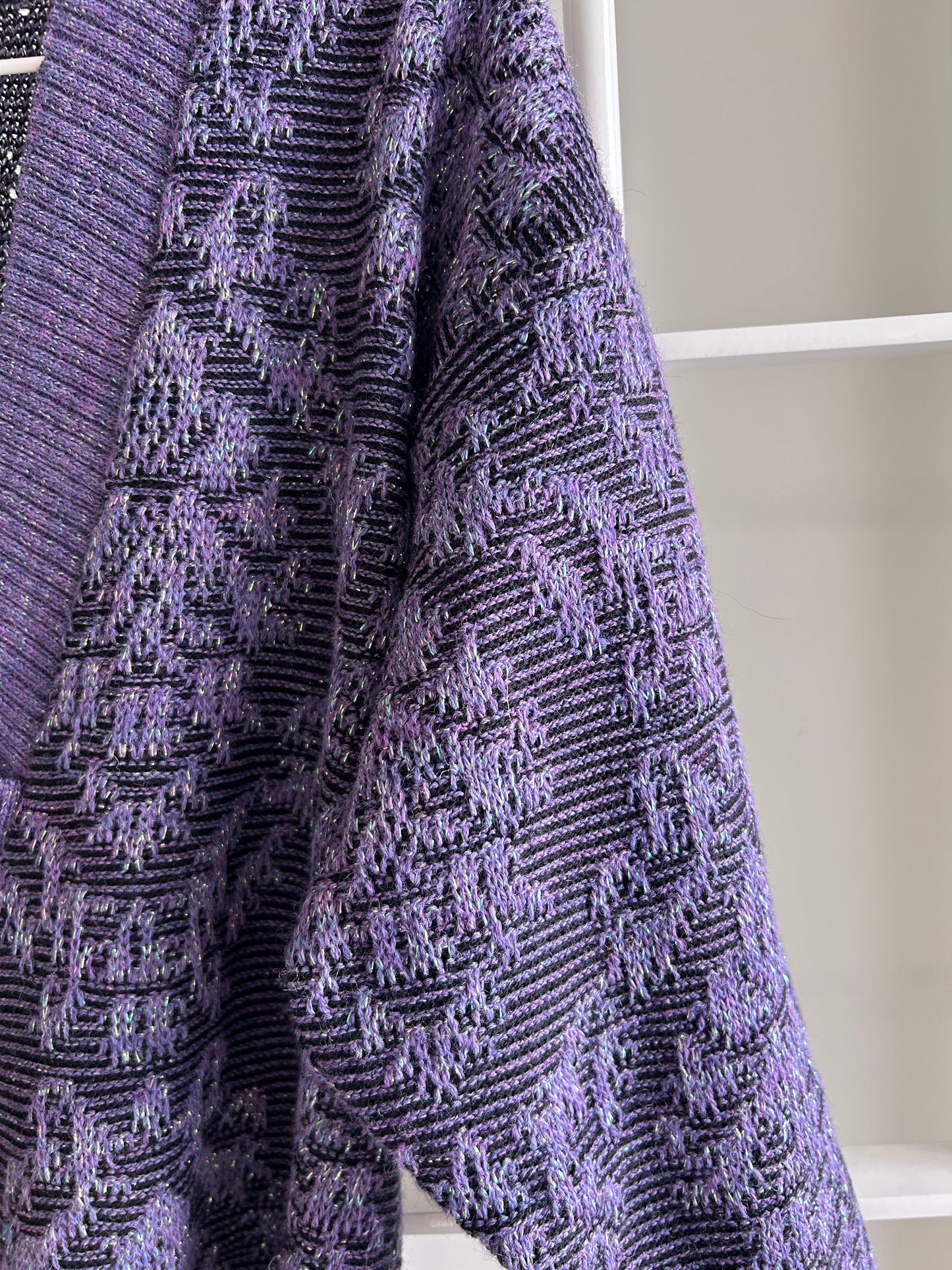 Stickad V-ringad