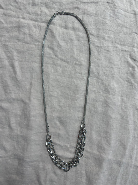 Halsband (långt)